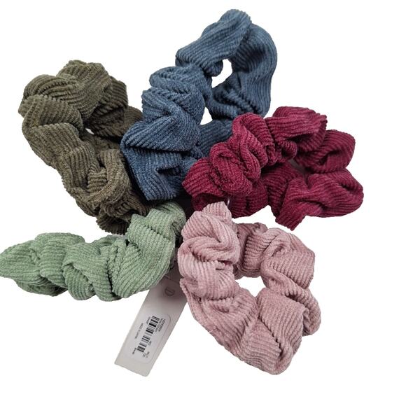 Hair Scrunchies Various Colors 3" Lot of 5 - Picture 2 of 4